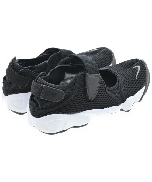 NIKE（ナイキ）スニーカー 黒 サイズ:24cm レディース/2200666129079