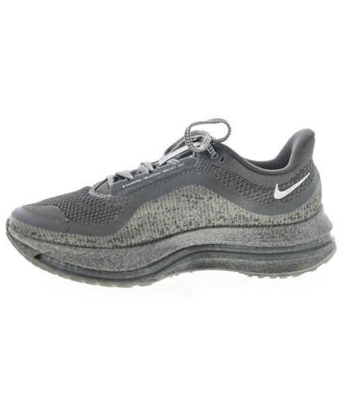 NIKE（ナイキ）スニーカー グレー サイズ:27cm メンズ/2200666201027