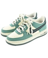 NIKE スニーカー