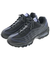 NIKE スニーカー