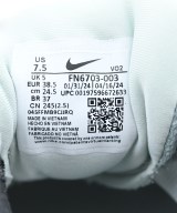 NIKE（ナイキ）スニーカー グレー サイズ:24.5cm レディース/2200668056021