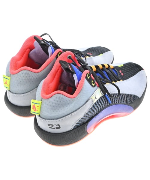 NIKE（ナイキ）スニーカー グレー サイズ:30cm メンズ/2200670070428