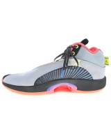 NIKE（ナイキ）スニーカー グレー サイズ:30cm メンズ/2200670070428