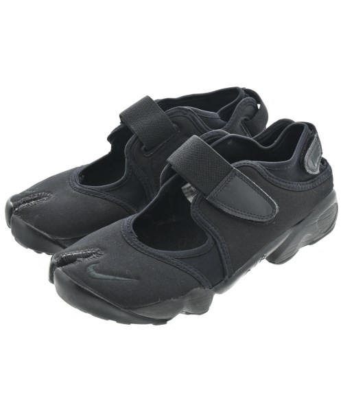 NIKE(ナイキ)スニーカー 黒 サイズ:24.5cm/2200671861100