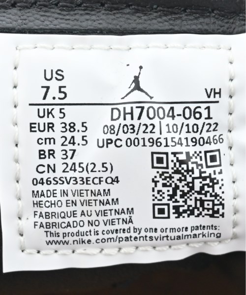 NIKE（ナイキ）スニーカー 黒 サイズ:24.5cm レディース/2200672071720