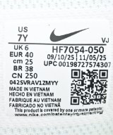 NIKE（ナイキ）スニーカー グレー サイズ:25cm レディース/2200672376016