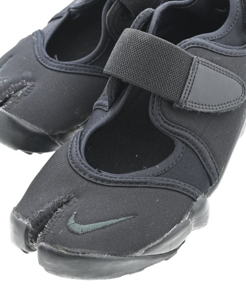 NIKE（ナイキ）スニーカー 黒 サイズ:22cm レディース/2200723388425