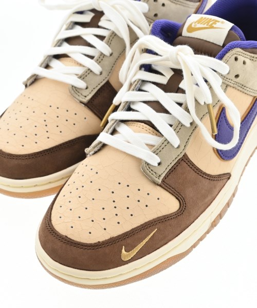 NIKE（ナイキ）スニーカー ベージュ サイズ:28cm メンズ/2200728177055