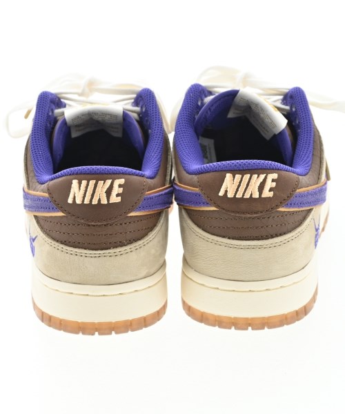 NIKE（ナイキ）スニーカー ベージュ サイズ:28cm メンズ/2200728177055