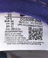 NIKE（ナイキ）スニーカー ベージュ サイズ:28cm メンズ/2200728177055