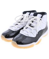 NIKE スニーカー