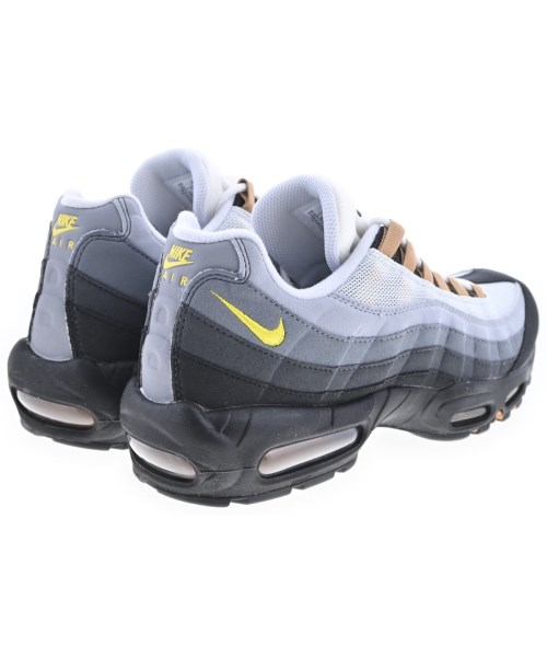 NIKE（ナイキ）スニーカー グレー サイズ:28cm メンズ/2200732875077