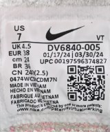 NIKE（ナイキ）スニーカー 白 サイズ:24cm レディース/2200728648111
