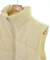 NIKE（ナイキ）ダウンジャケット/ダウンベスト 白 サイズ:XS レディース/2200734890023