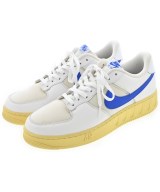 NIKE スニーカー