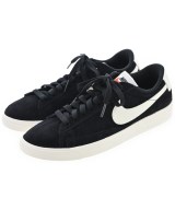 NIKE スニーカー