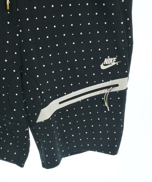 NIKE（ナイキ）ショートパンツ 紺 サイズ:L メンズ/2200720116182