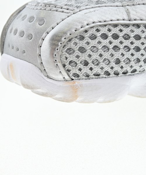 NIKE（ナイキ）スニーカー グレー サイズ:26.5cm メンズ/2200720132052