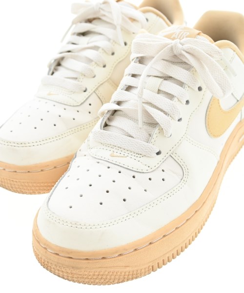 NIKE（ナイキ）スニーカー 白 サイズ:24cm レディース/2200714097084