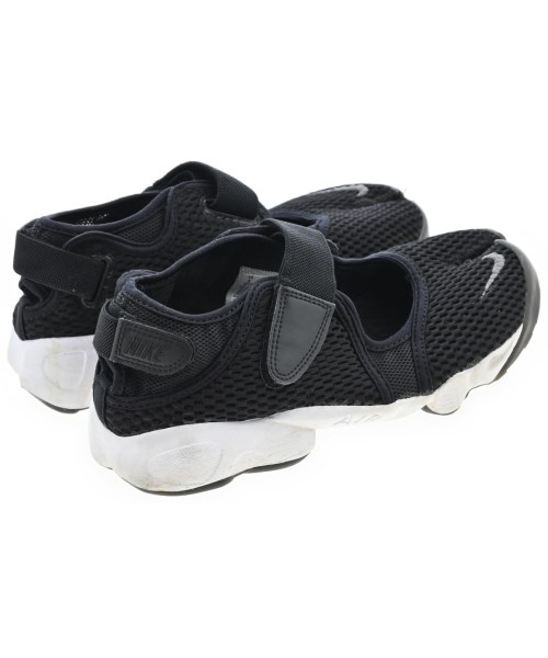 NIKE（ナイキ）スニーカー 黒 サイズ:25cm レディース/2200715620038