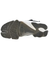 NIKE（ナイキ）スニーカー 黒 サイズ:25cm レディース/2200715620038
