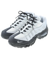 NIKE スニーカー