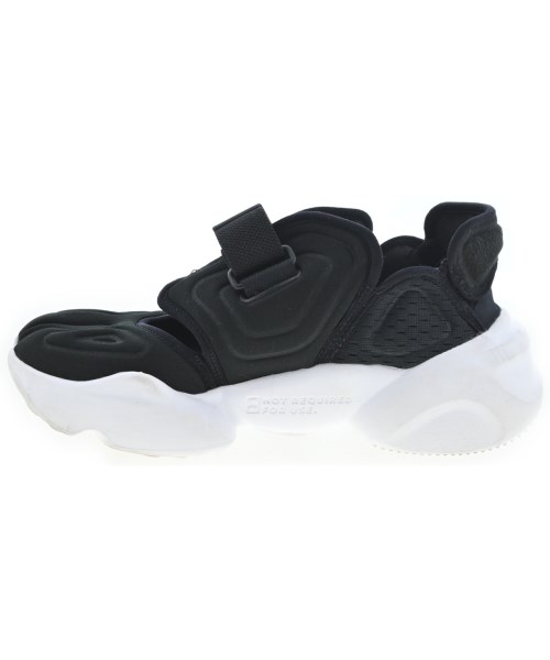 NIKE（ナイキ）スニーカー 黒 サイズ:23.5cm レディース/2200721909158