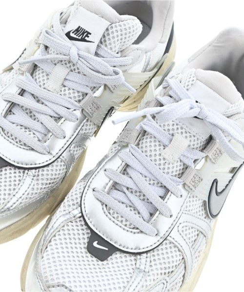 NIKE（ナイキ）スニーカー 白 サイズ:25cm レディース/2200720160413