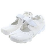 NIKE（ナイキ）スニーカー 白 サイズ:25cm レディース/2200718666385