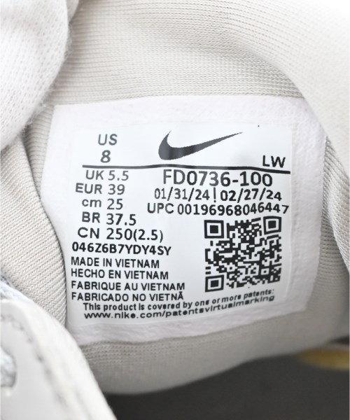 NIKE（ナイキ）スニーカー 白 サイズ:25cm メンズ/2200723809036