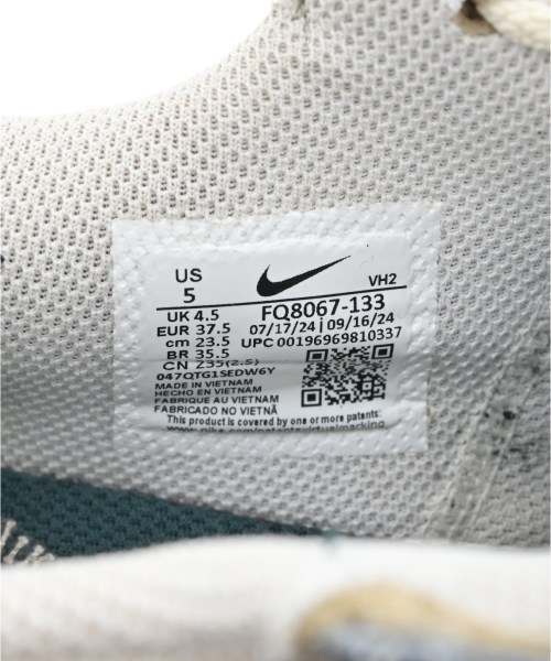 NIKE（ナイキ）スニーカー ベージュ サイズ:23.5cm レディース/2200718559069