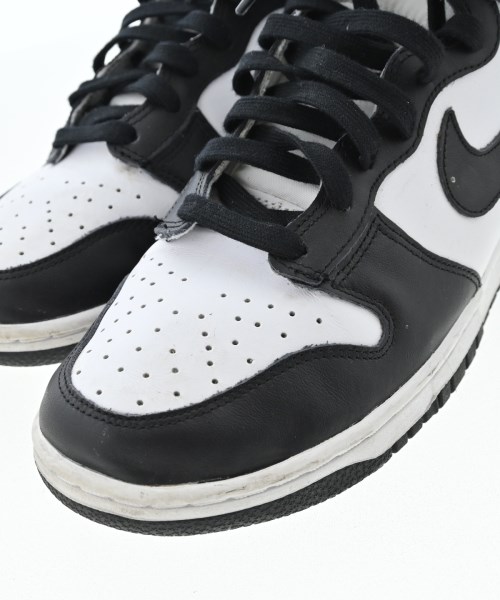 NIKE（ナイキ）スニーカー 白 サイズ:25.5cm レディース/2200720003581