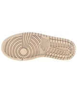 NIKE（ナイキ）スニーカー ベージュ サイズ:26.5cm メンズ/2200724802012