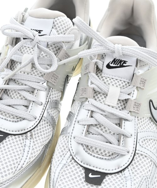 NIKE（ナイキ）スニーカー 白 サイズ:25.5cm レディース/2200714247175