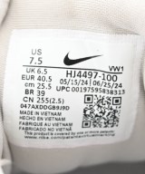 NIKE（ナイキ）スニーカー 白 サイズ:25.5cm レディース/2200714247175