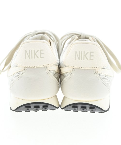 NIKE（ナイキ）スニーカー ベージュ サイズ:24.5cm レディース/2200720851465