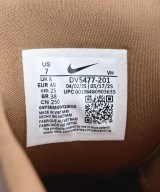 NIKE（ナイキ）スニーカー 茶 サイズ:25cm レディース/2200723171065