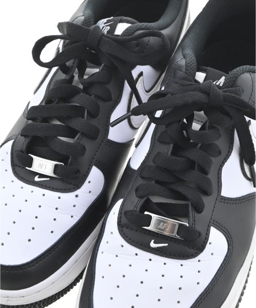 NIKE（ナイキ）スニーカー 黒 サイズ:28cm メンズ/2200728027107