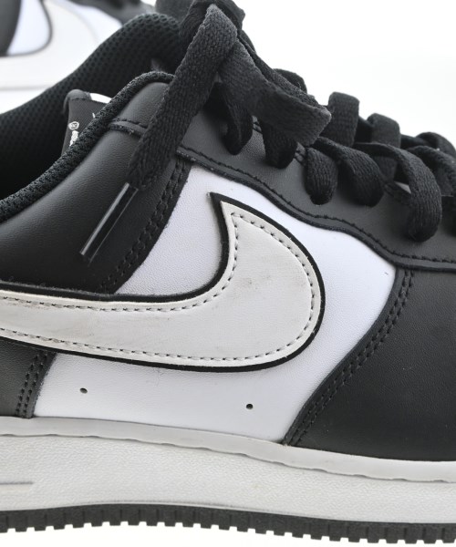 NIKE（ナイキ）スニーカー 黒 サイズ:28cm メンズ/2200728027107