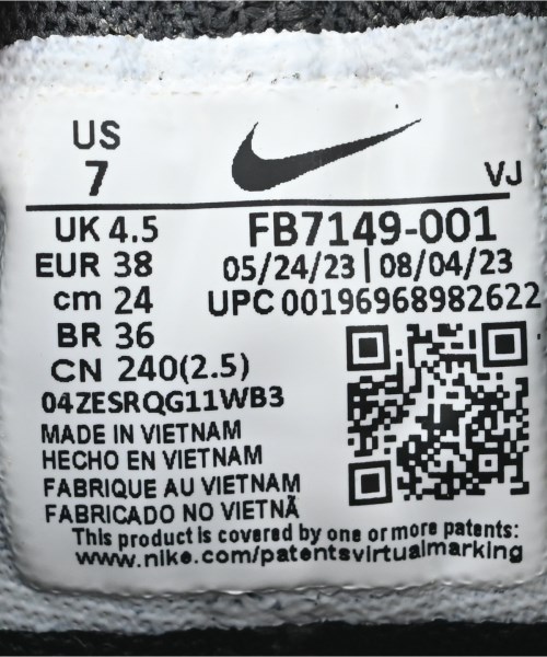 NIKE（ナイキ）スニーカー 黒 サイズ:24cm レディース/2200709500056