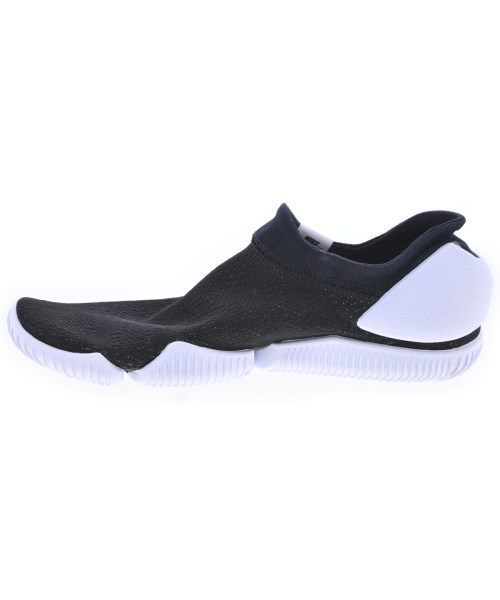 NIKE（ナイキ）スニーカー 黒 サイズ:24cm レディース/2200722800065