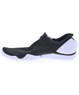 NIKE（ナイキ）スニーカー 黒 サイズ:24cm レディース/2200722800065