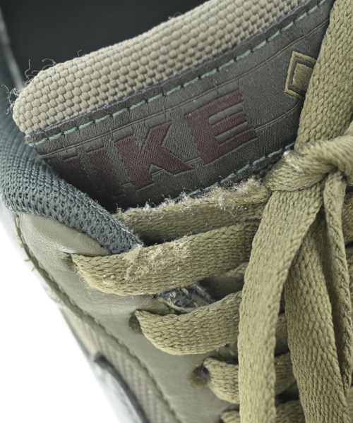 NIKE（ナイキ）スニーカー カーキ サイズ:26cm メンズ/2200682432115
