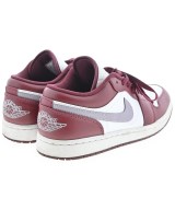 NIKE（ナイキ）スニーカー 赤 サイズ:26cm メンズ/2200682432122