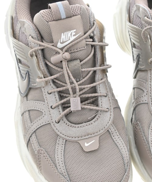 NIKE（ナイキ）スニーカー 茶 サイズ:24cm レディース/2200675688154
