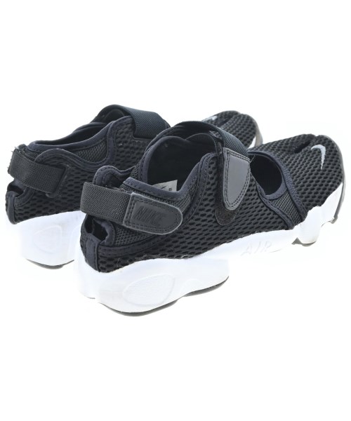 NIKE（ナイキ）スニーカー 黒 サイズ:25cm レディース/2200680227065
