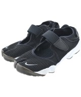NIKE（ナイキ）スニーカー 黒 サイズ:25cm レディース/2200680227065