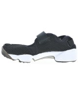 NIKE（ナイキ）スニーカー 黒 サイズ:25cm レディース/2200680227065