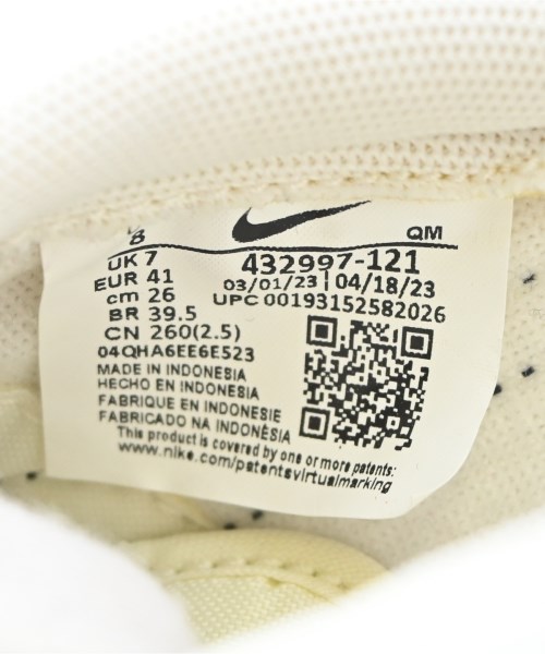 NIKE（ナイキ）スニーカー 白 サイズ:26cm レディース/2200683832303