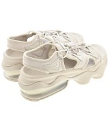 NIKE（ナイキ）サンダル ベージュ サイズ:22cm レディース/2200679049029